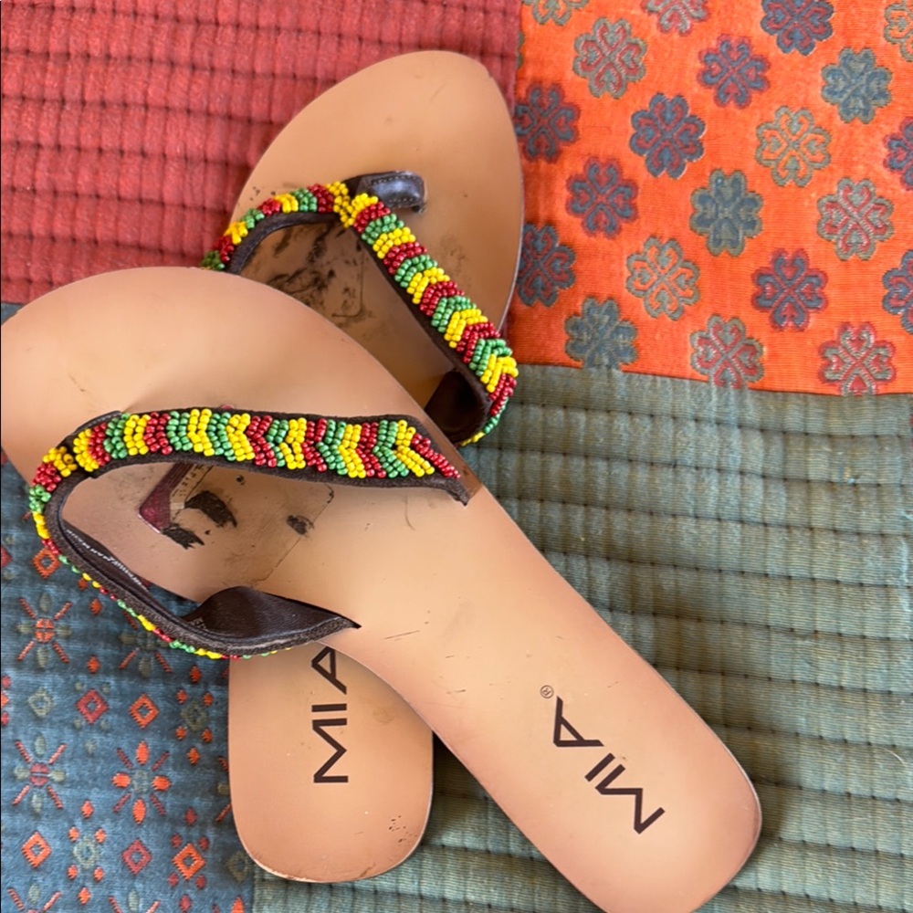 MIA Women's Beaded Sandals - Multicolor